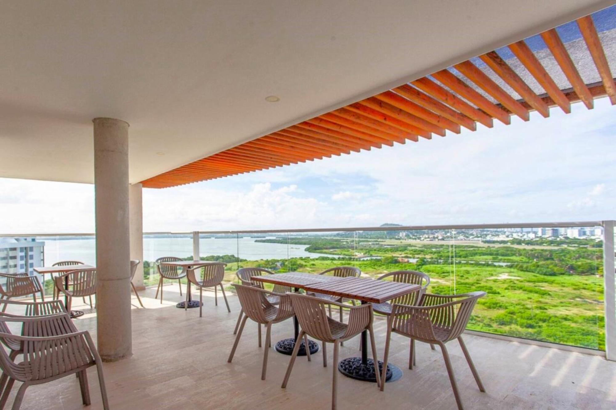 Lindo - Jacuzzi Privado - 3 Min Playa Azul Apartamento