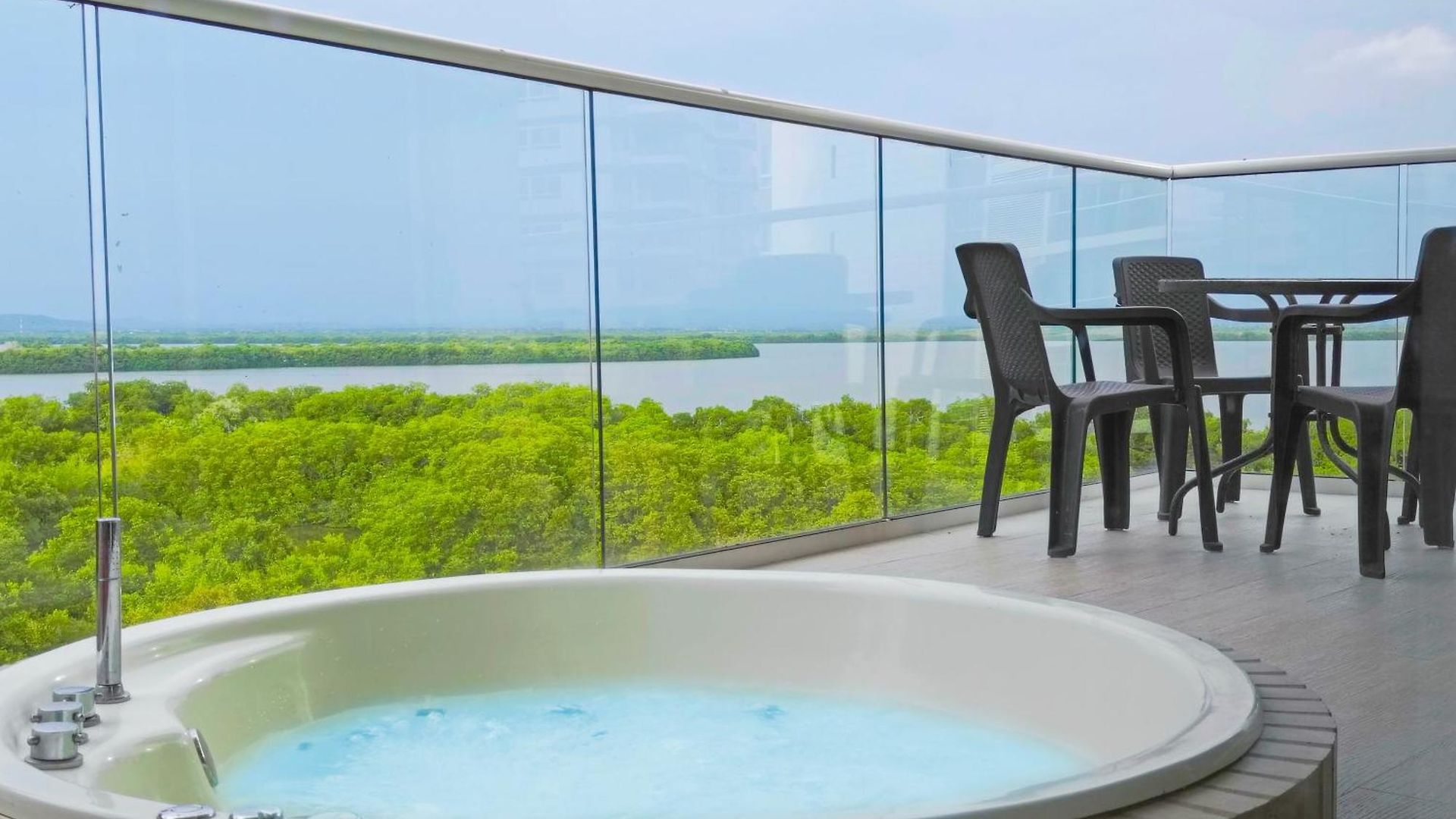 Lindo - Jacuzzi Privado - 3 Min Playa Azul * Cartagena