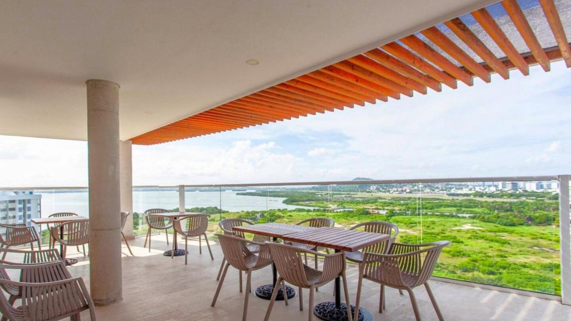 Lindo - Jacuzzi Privado - 3 Min Playa Azul Apartamento