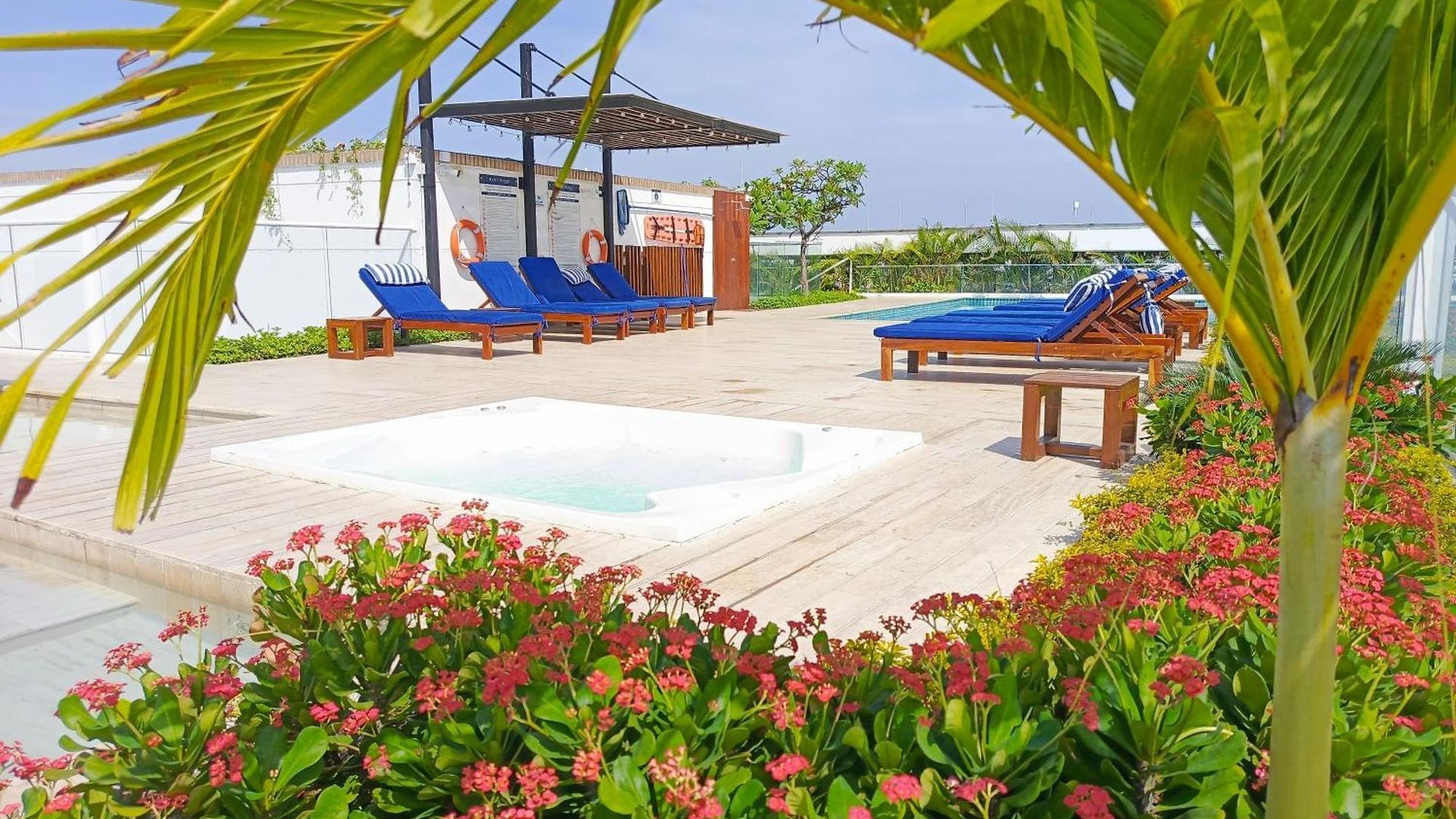 Apartamento Lindo - Jacuzzi Privado - 3 Min Playa Azul
