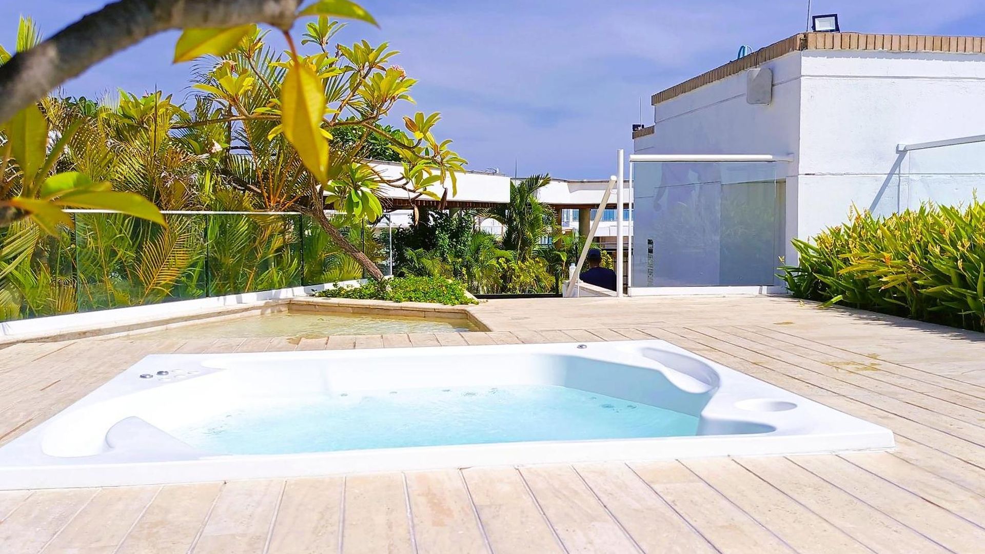 Apartamento Lindo - Jacuzzi Privado - 3 Min Playa Azul *