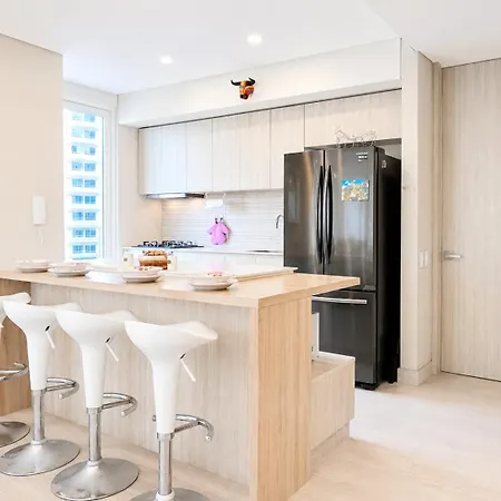 Lindo - Jacuzzi Privado - 3 Min Playa Azul Apartamento *