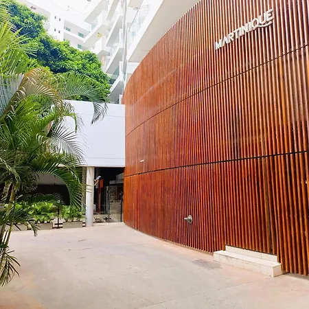 Balcon & Jacuzzi Privado - 2 Hab - Piscina Apartment *